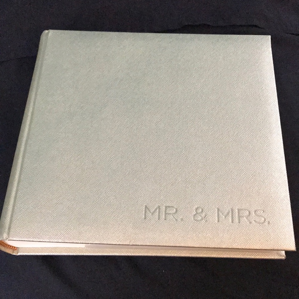 Mr & Mrs photo album